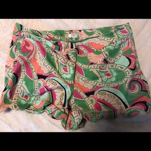 Crown & Ivy print shorts